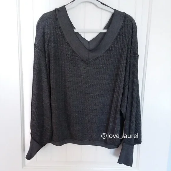 NWT We The Free South Side Thermal Waffle Knit Batwing Sleeve Black Gray Size S - Picture 10 of 10